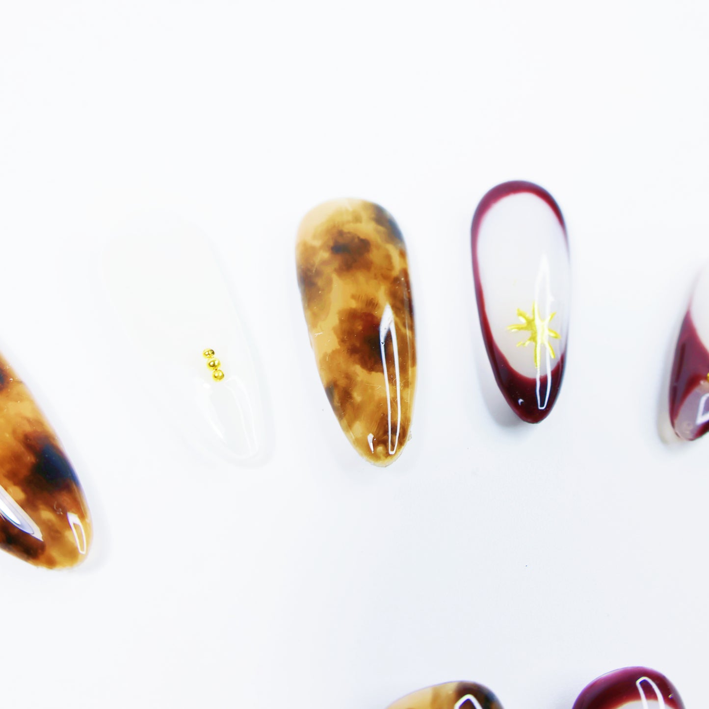 Amber Tortoise & Wine Red French Press-On Nails – Elegant Star Design Nail Set for Women