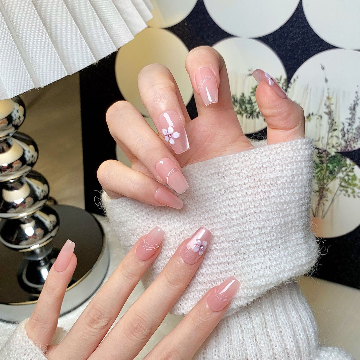 Clean Girl 3D Floral Press-On Nails: The Sweet Pink Shimmer Set