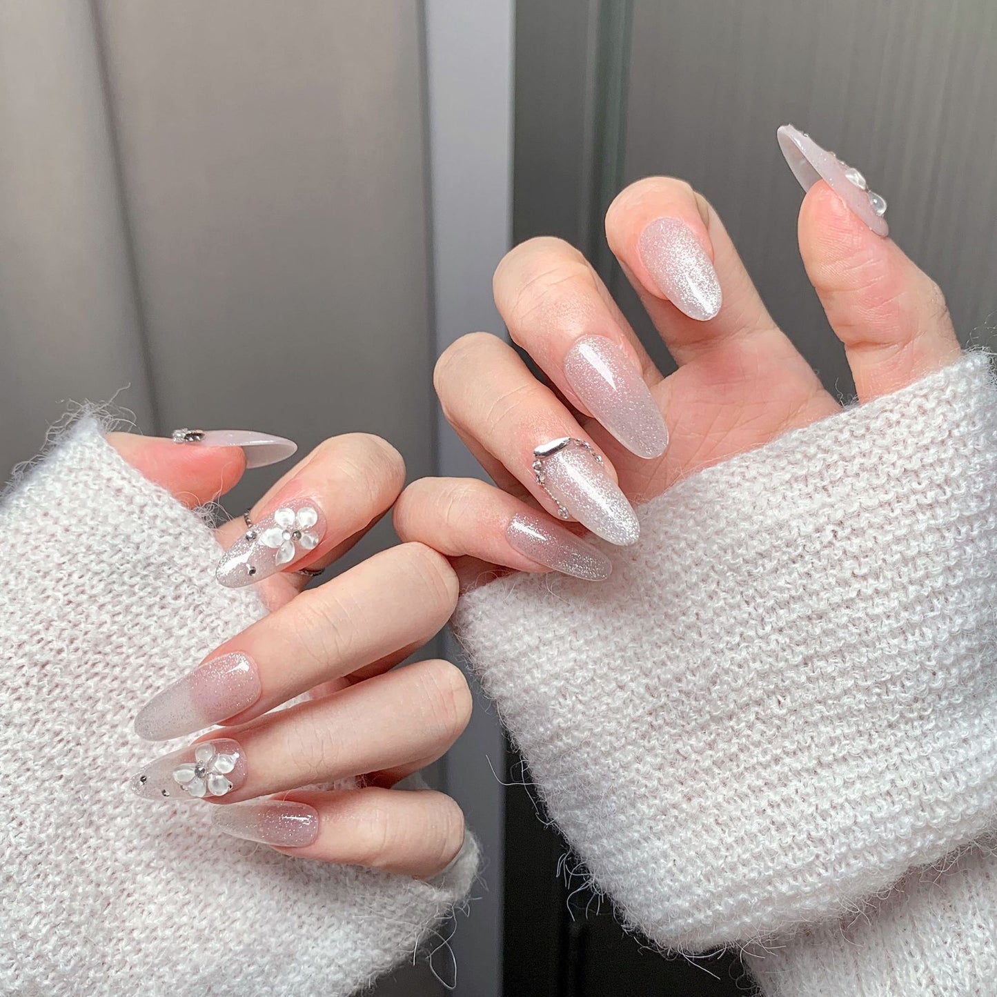 Clean Girl Iridescent Pearl Press-On Nails: The Glam Glitter Set