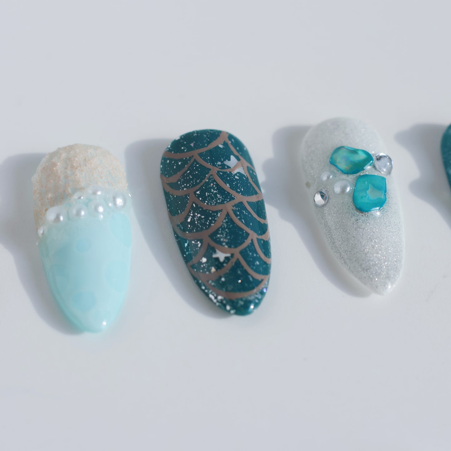 Mystic Ocean Press-On Nails – Seashell & Mermaid Vibes