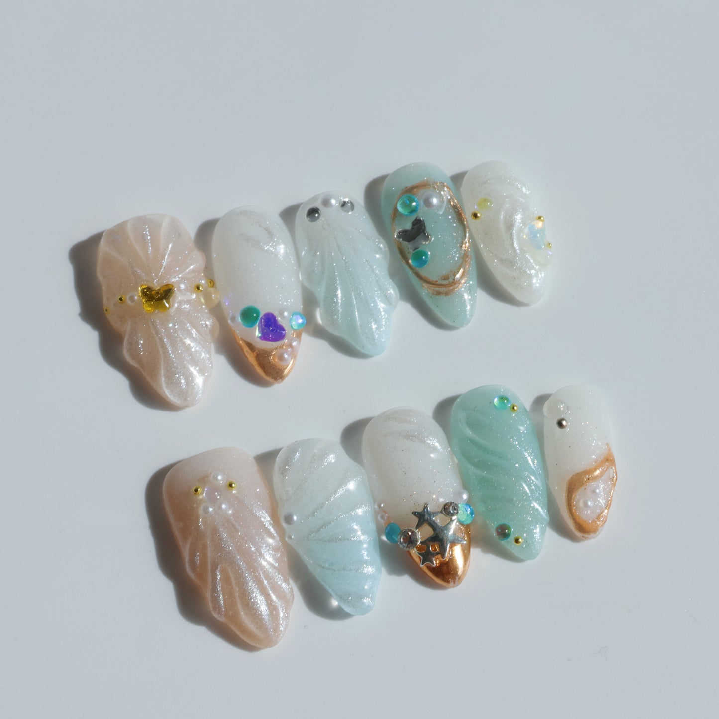 Ocean Pearl Press-On Nails – Shimmery Shell & Sea-Inspired Designs