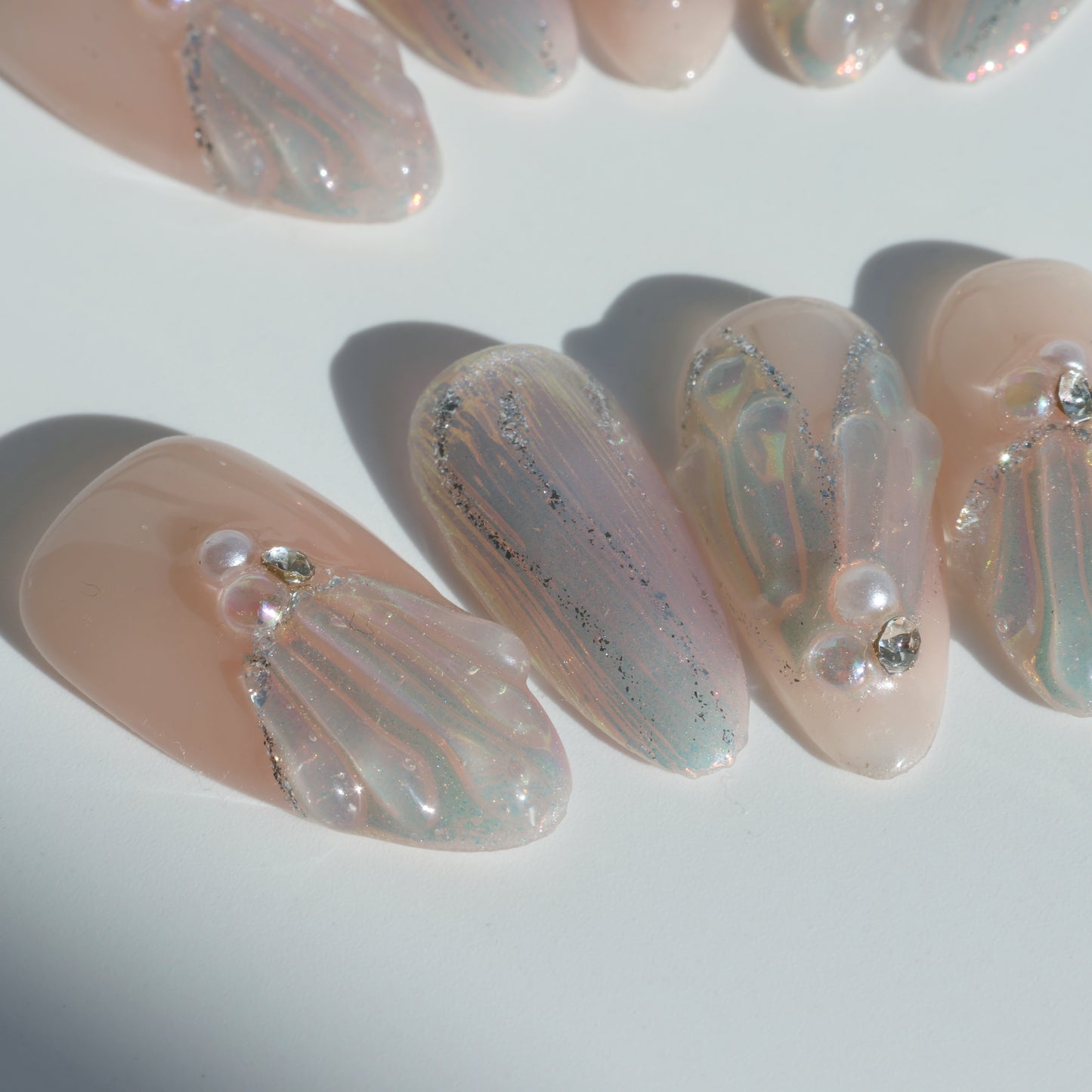 Aurora Shell Pearl Press-On Nails