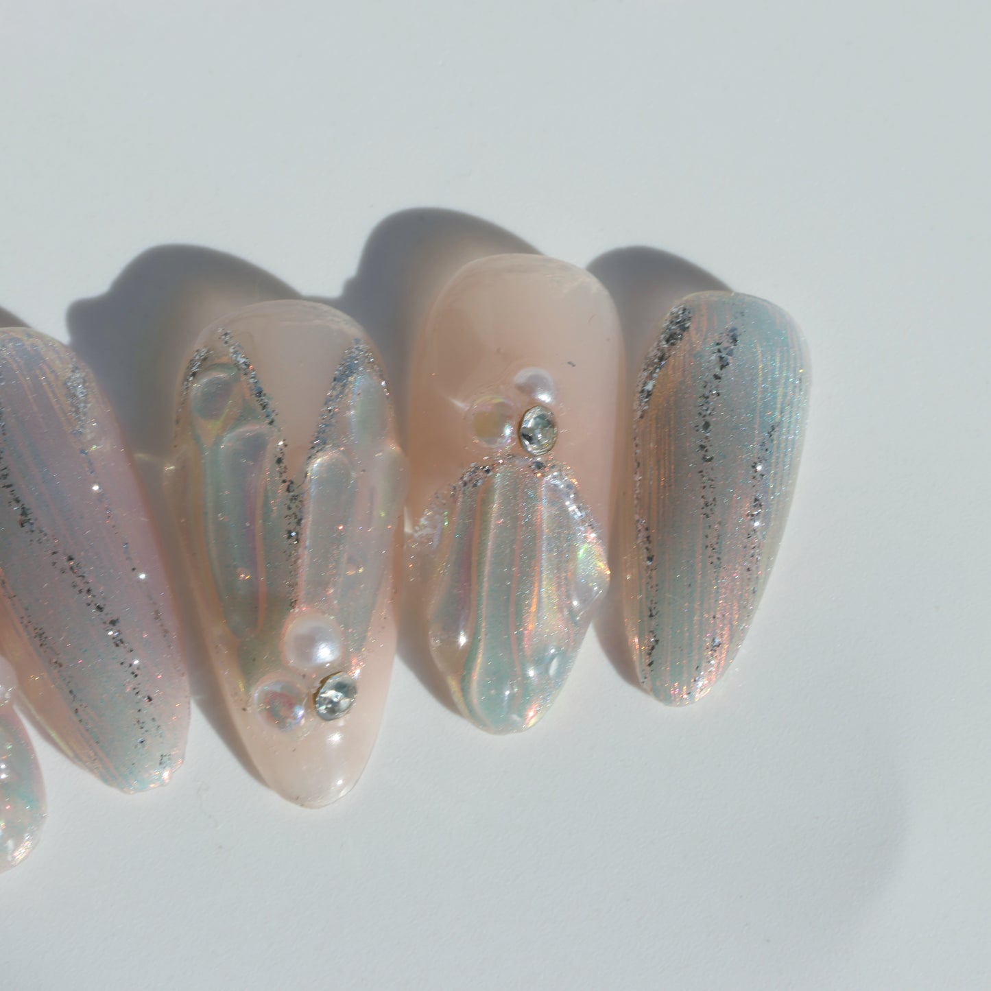Aurora Shell Pearl Press-On Nails