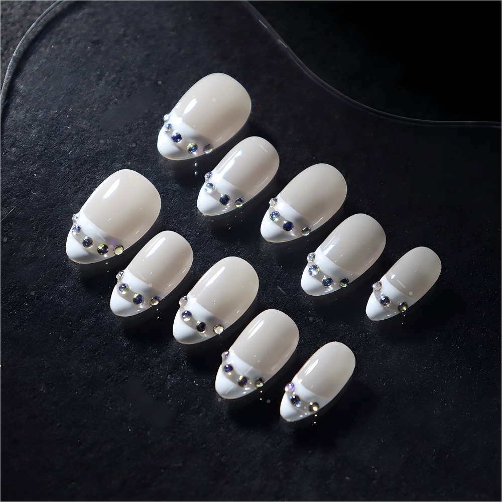 Clean Girl Aesthetic Creamy White Press - On Nails with Rhinestone Accents, Minimalist Glam Fake Nails