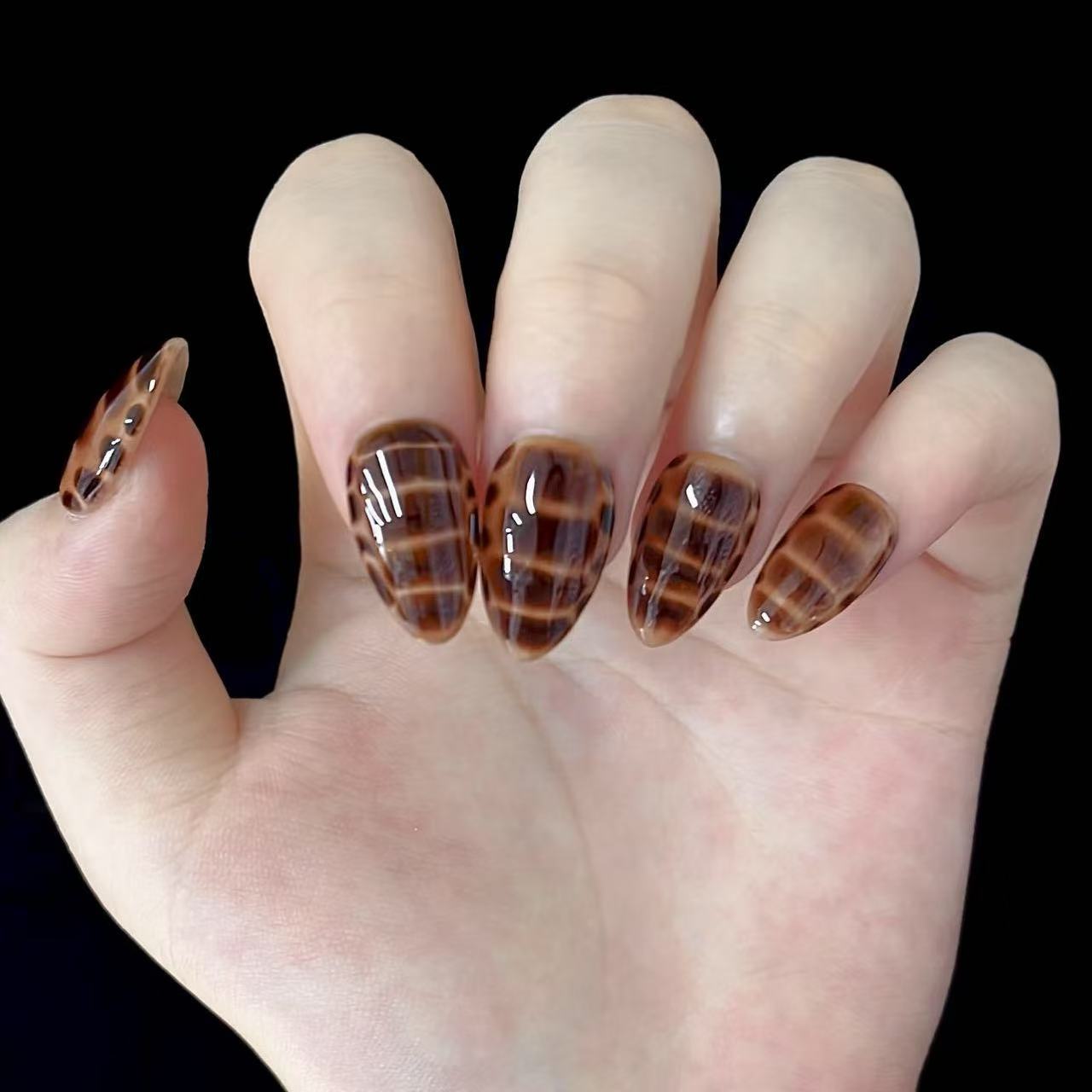 Autumn's Whisper | "Tiger's Eye" Press-On Nail Set with Abstract Stripes