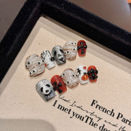 Halloween Cozy Spooks Press-On Nails: The Mummy's Mischief Set
