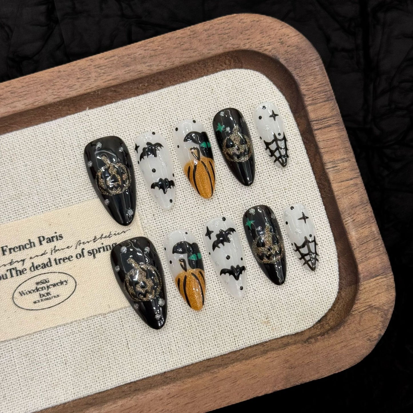 Halloween Mystical Harvest Press-On Nails: The Golden Ghoul Set