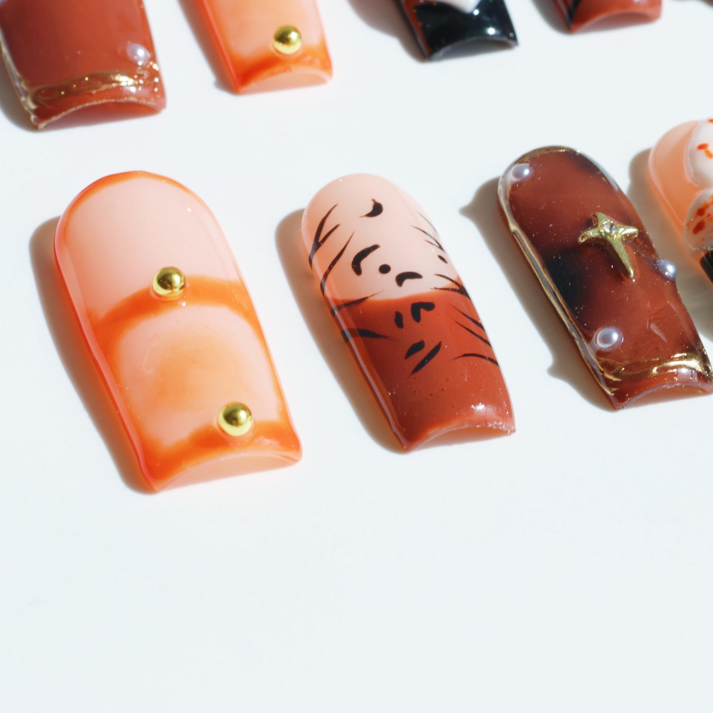 Rustic Bloom Press-On Nails – Earthy Brown & White Floral Accents