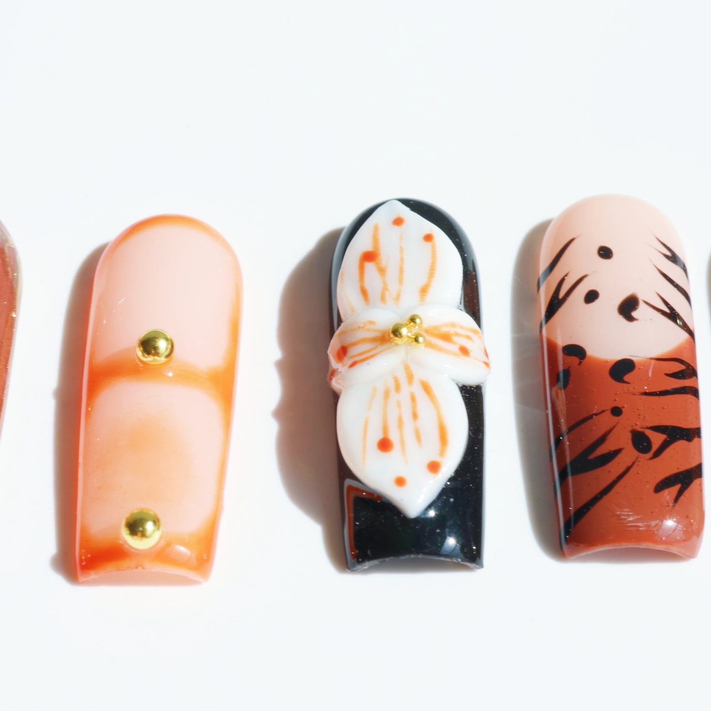 Rustic Bloom Press-On Nails – Earthy Brown & White Floral Accents