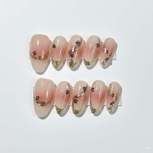 Clean Girl Luxe Press-On Nails: The Glitter & Gem Set