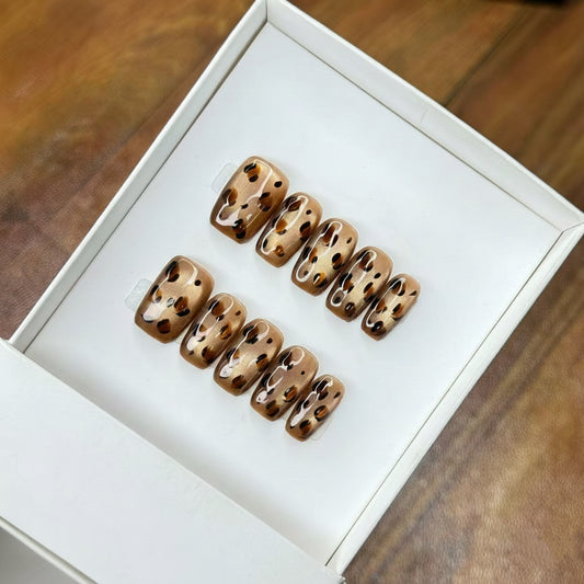 Luxury Press-On Nails | Golden Glitter Leopard Print | Reusable, Short Square Shape