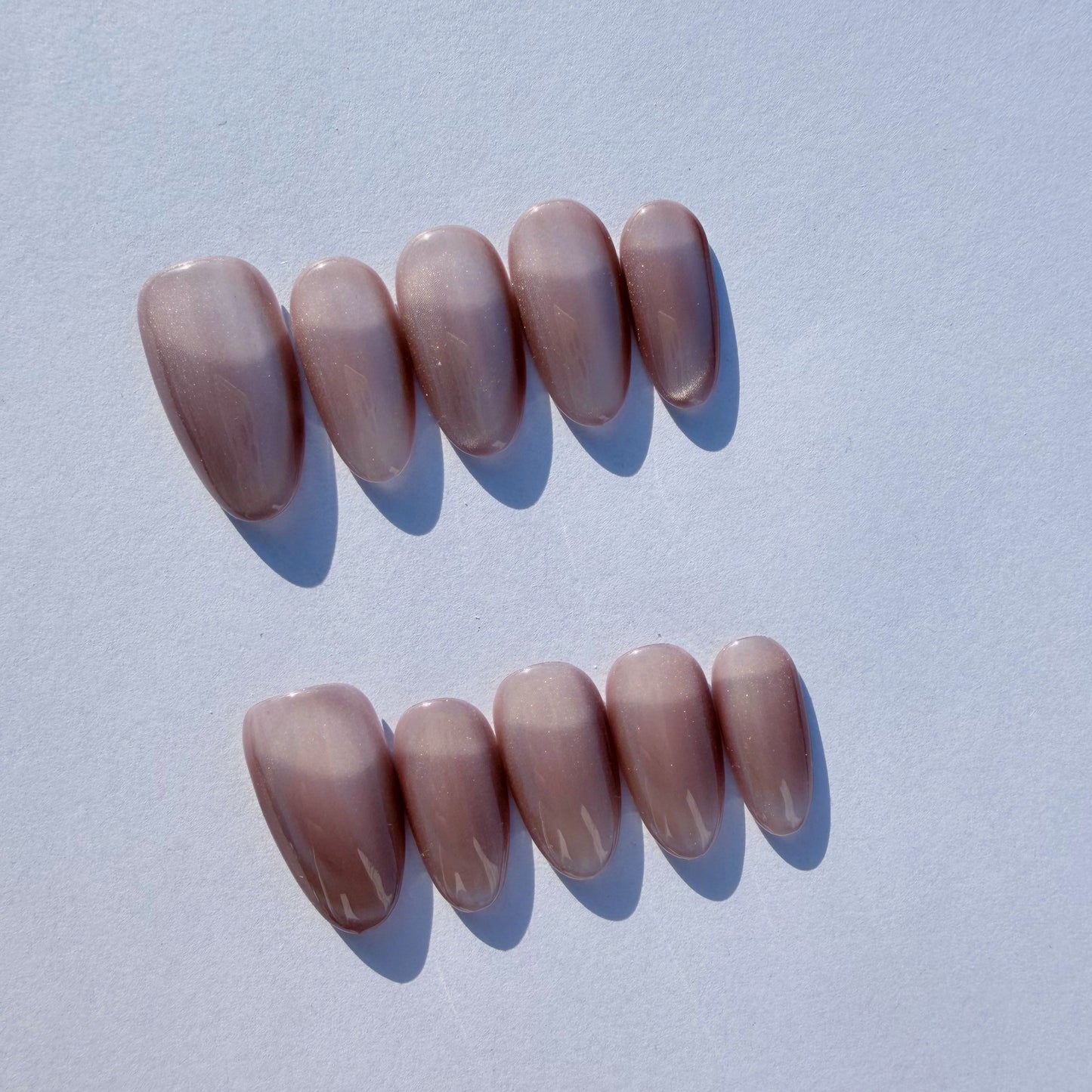 Luxury Press-On Nails | Pink Cat Eye Magnetic Polish | Reusable, Short Oval/Round Shape