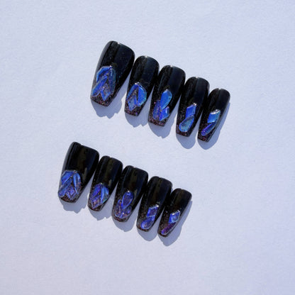 Cosmic Galaxy Black Press-On Nails – Short Coffin | Abstract Nebula & Shimmer Art Set