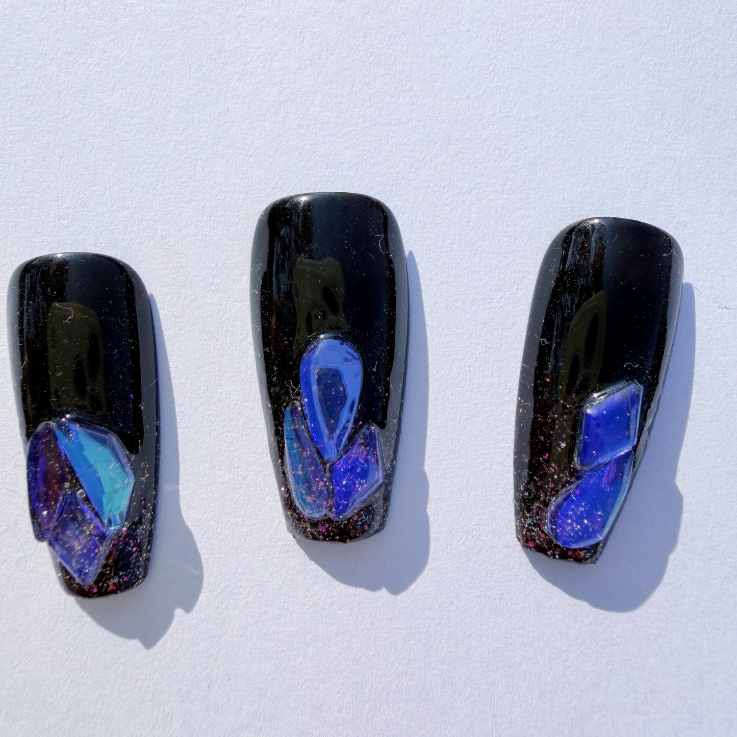 Cosmic Galaxy Black Press-On Nails – Short Coffin | Abstract Nebula & Shimmer Art Set