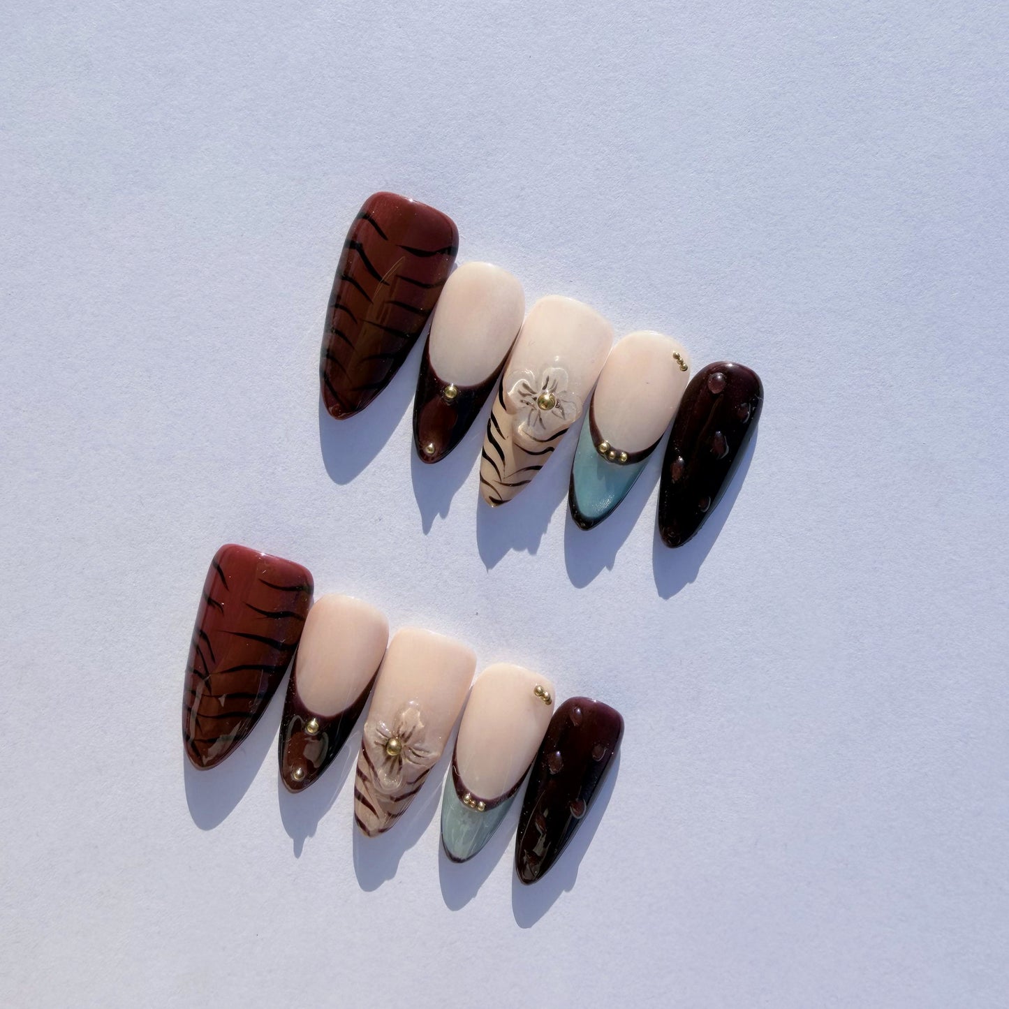 Red Tiger French Press-On Nails – Chic Gradient Nail Set with Blue Tips and 3D Floral Charm