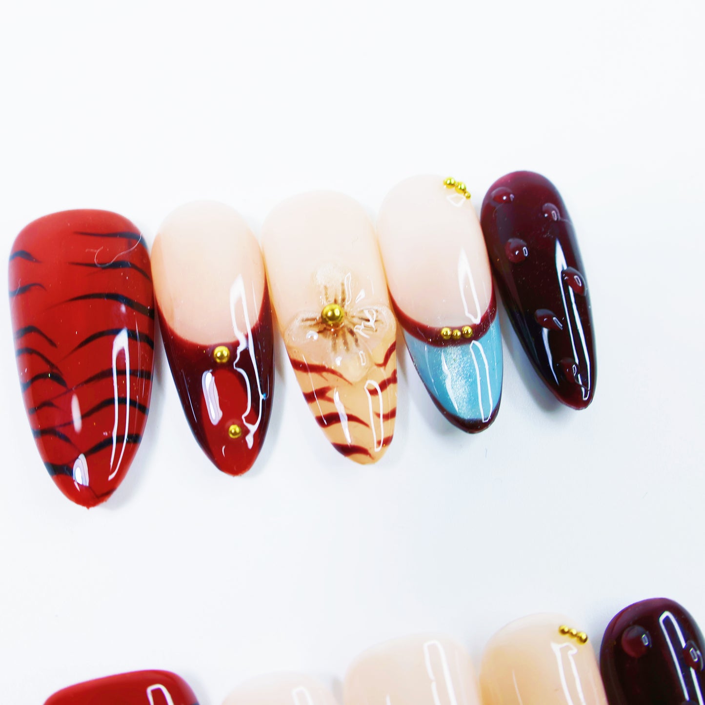 Red Tiger French Press-On Nails – Chic Gradient Nail Set with Blue Tips and 3D Floral Charm