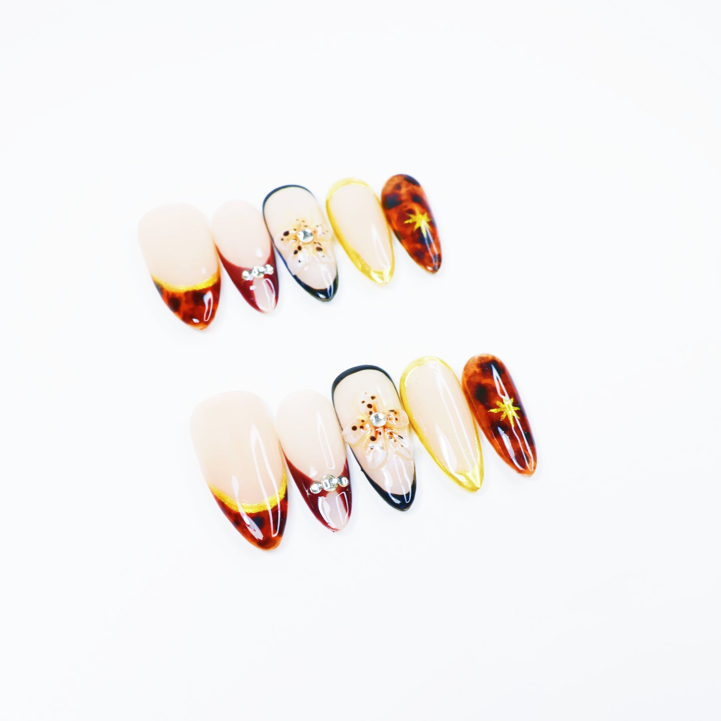 Amber Floral French Press-On Nails – Elegant Gold Edge Nail Set with Rhinestones and 3D Flower Design