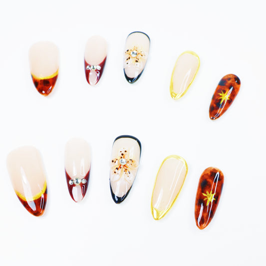 Amber Floral French Press-On Nails – Elegant Gold Edge Nail Set with Rhinestones and 3D Flower Design