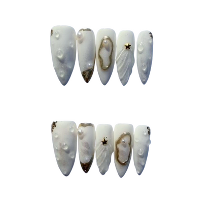 Luxury White Gold Sculpted Press-On Nails – 3D Pearl Shell Design for Elegant Goddess Look