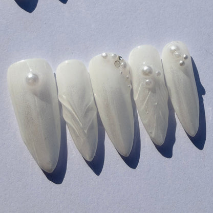 Pearl White 3D Press-On Nails – Iridescent Sculpted Nail Set with Minimal Pearl Accents