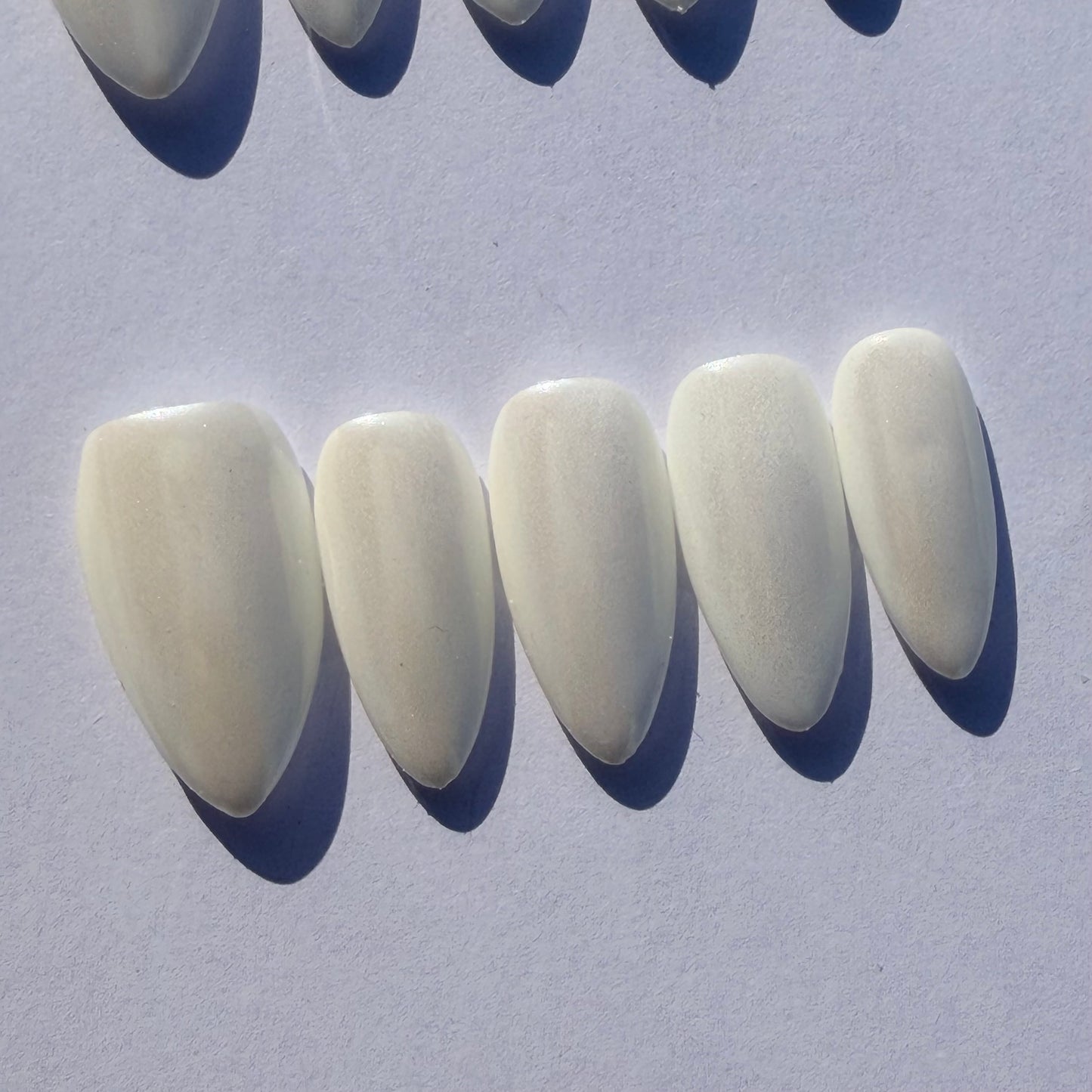 Milky White Press-On Nails – Soft Cream Gloss Nude White Nail Set for a Clean Minimal Look