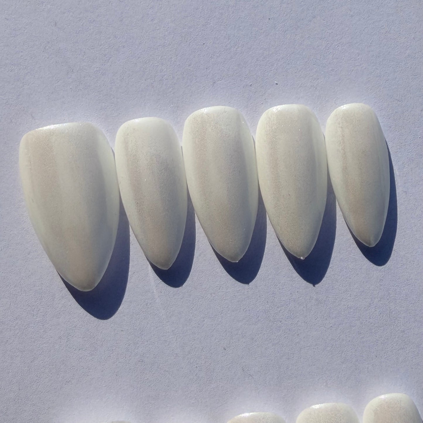 Milky White Press-On Nails – Soft Cream Gloss Nude White Nail Set for a Clean Minimal Look