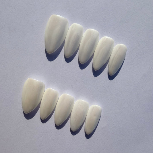 Milky White Press-On Nails – Soft Cream Gloss Nude White Nail Set for a Clean Minimal Look