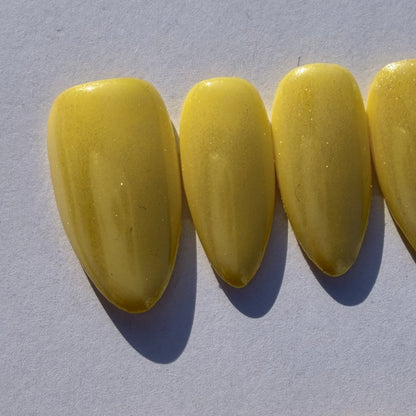 Pastel Yellow Press-On Nails – Soft Solid Almond Nail Set for Fresh Everyday Style
