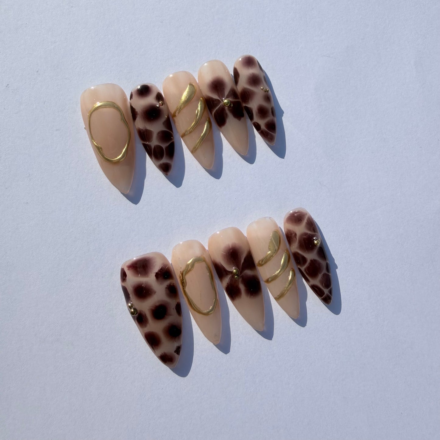 Nude Brown Leopard Press-On Nails – Chic Animal Print Nail Set with Gold Accents