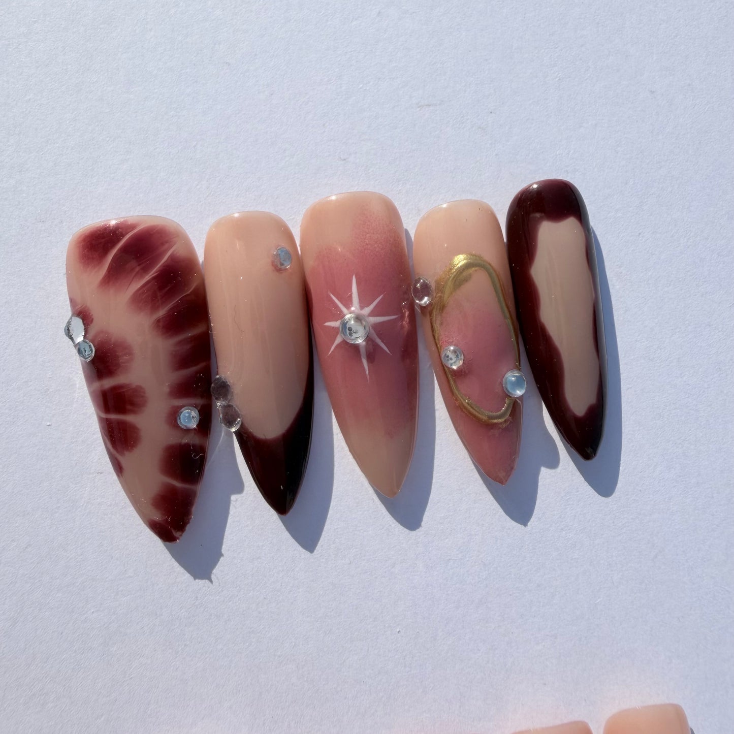 Starburst Burgundy Gradient Press-On Nails with Rhinestones