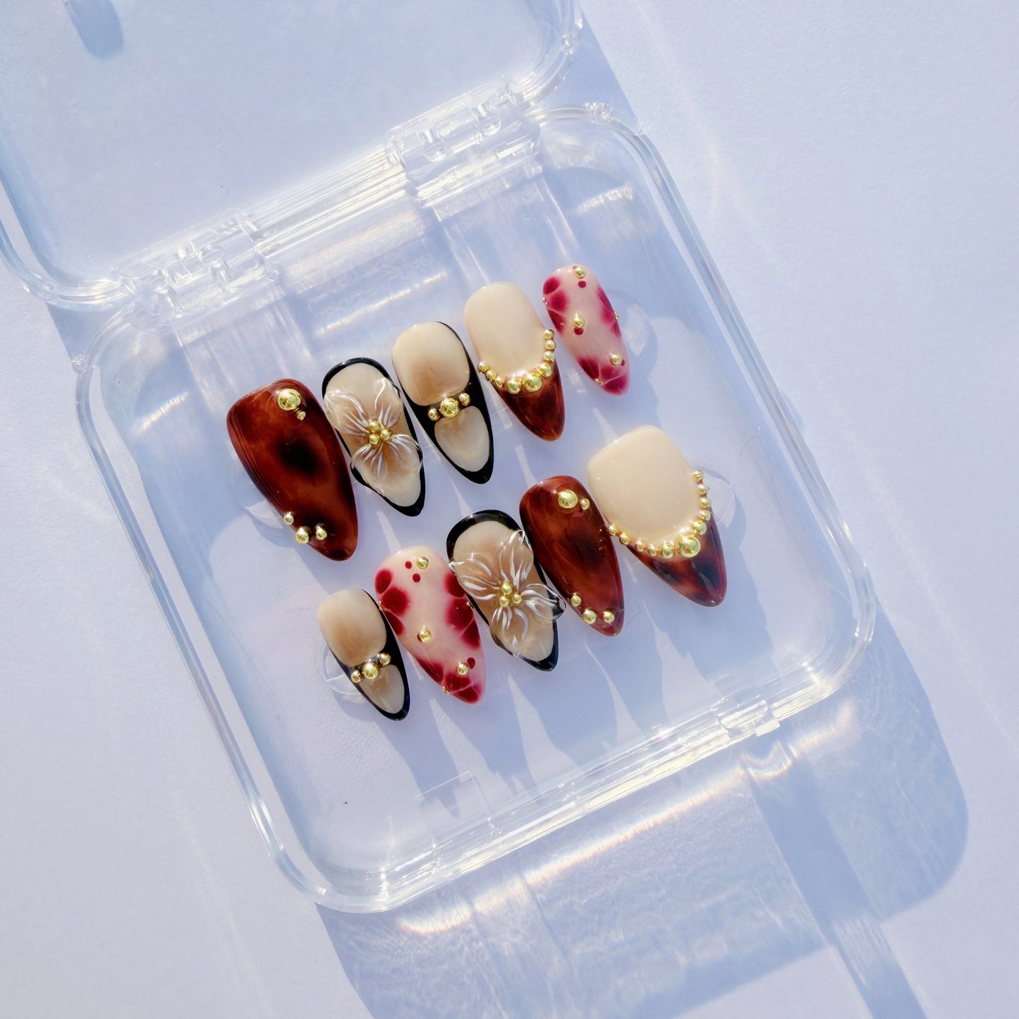 Luxury 3D Floral & Tortoise Shell Press-On Nails – Elegant Gold Accents