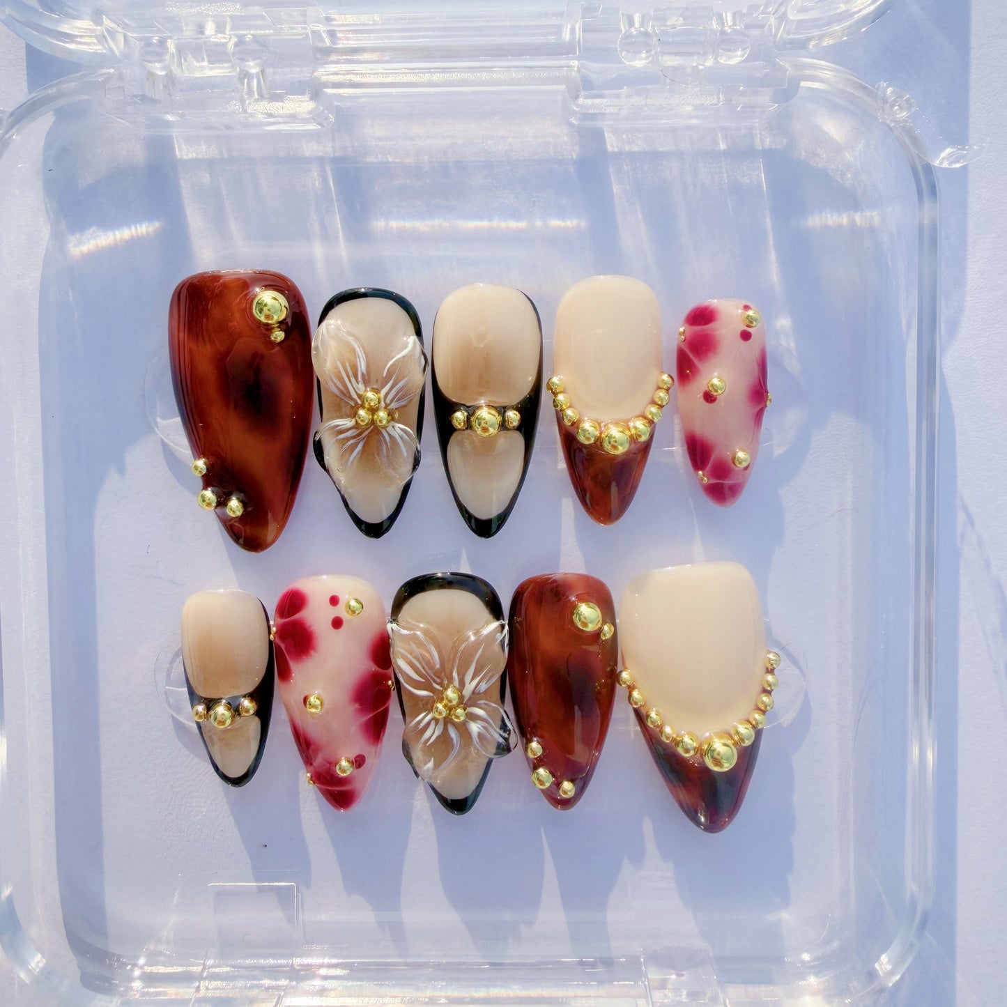 Luxury 3D Floral & Tortoise Shell Press-On Nails – Elegant Gold Accents