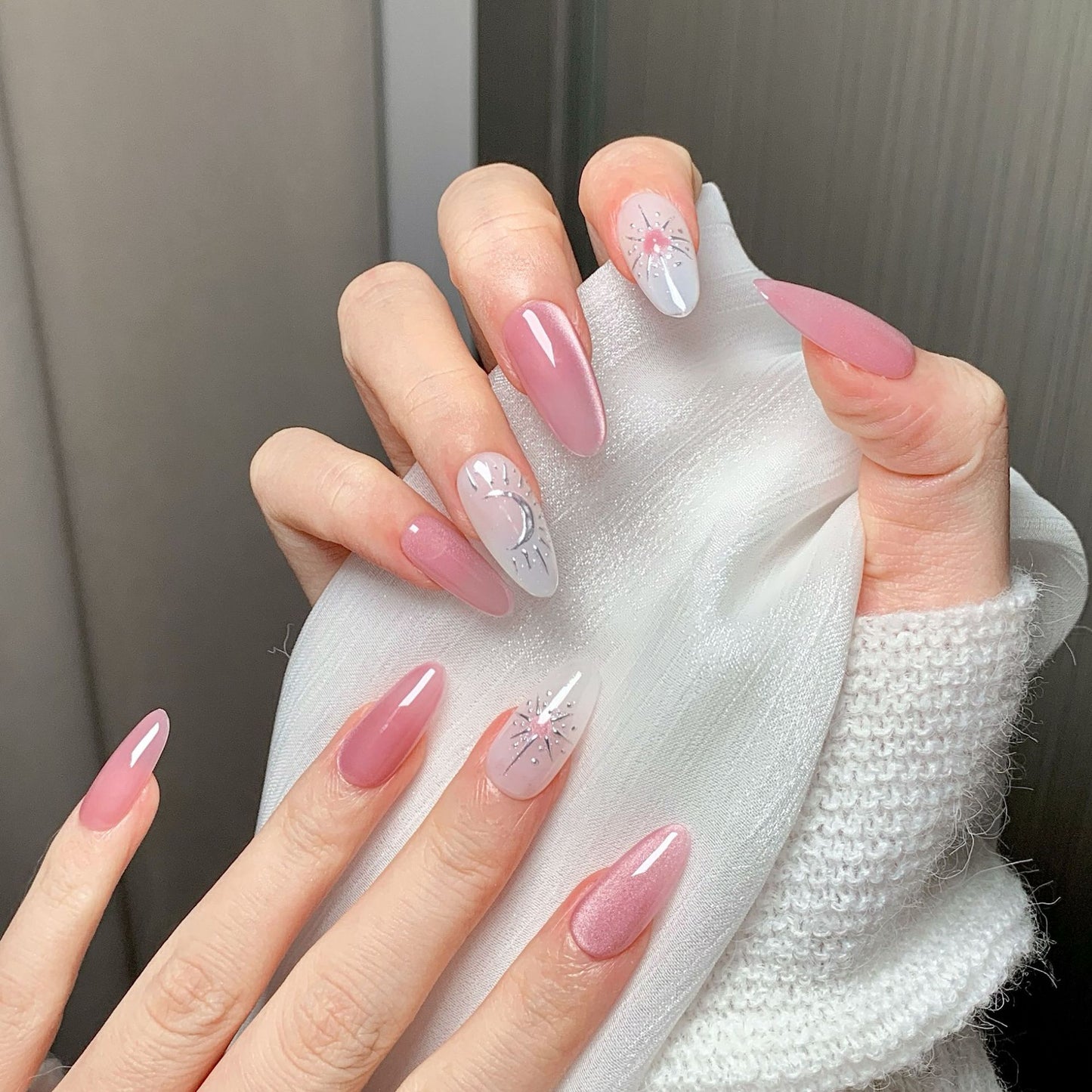 Clean Girl Celestial Press-On Nails: The Pink & White Shimmer Set