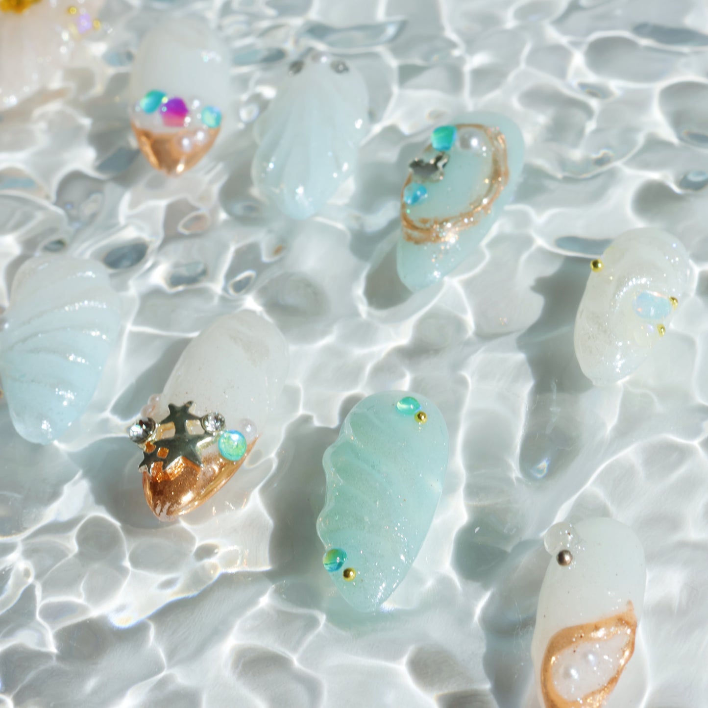 Ocean Pearl Press-On Nails – Shimmery Shell & Sea-Inspired Designs
