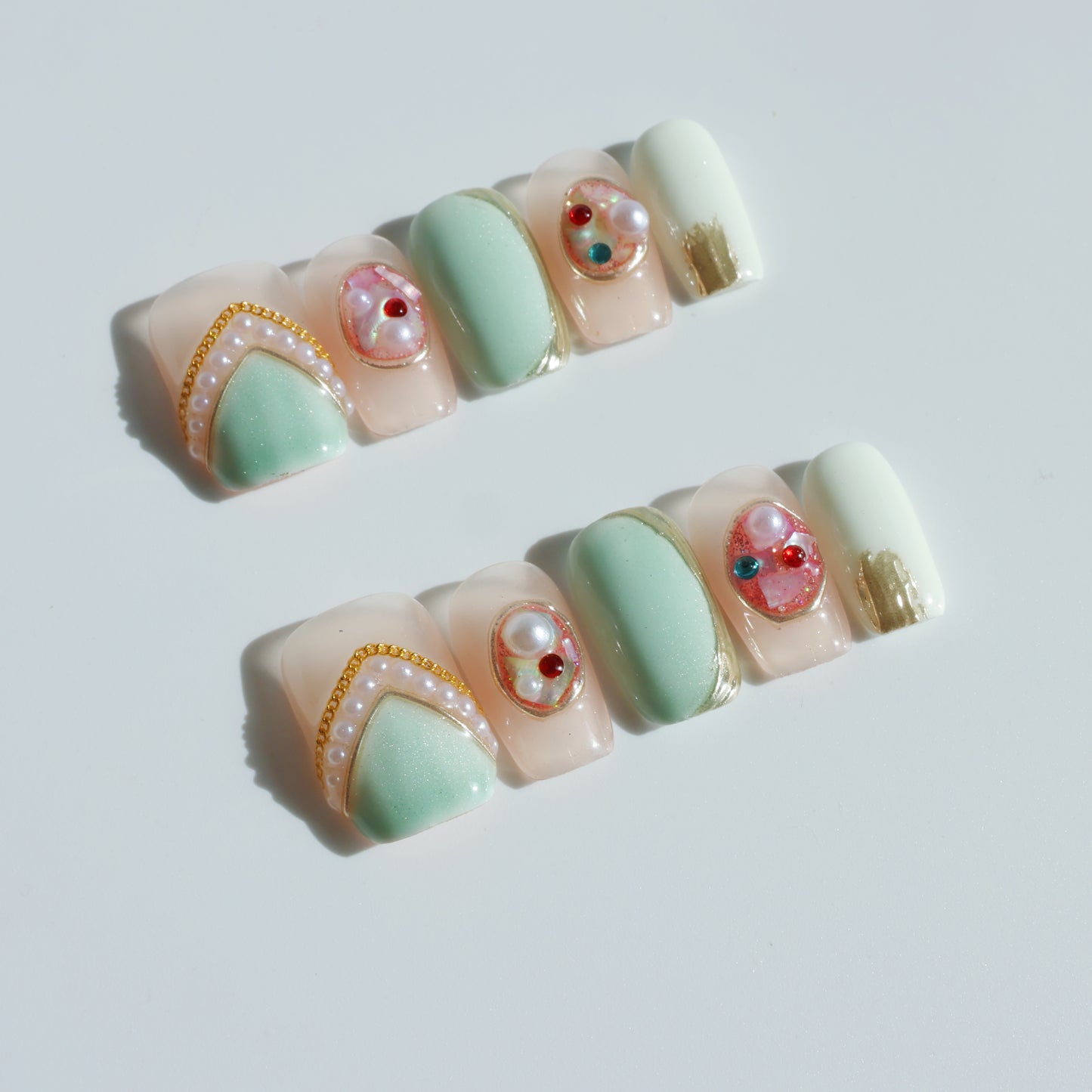 Mint Pearl Elegance Press-On Nails