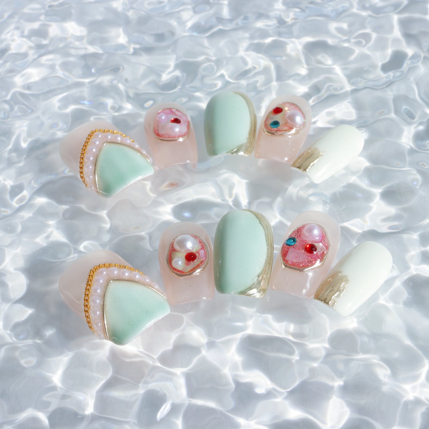 Mint Pearl Elegance Press-On Nails