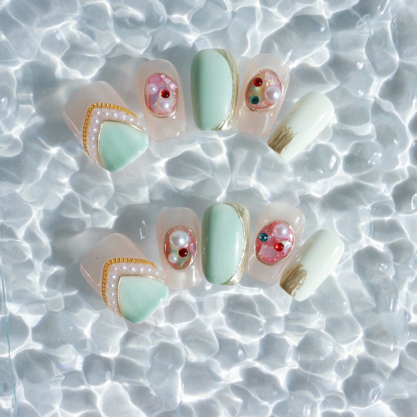 Mint Pearl Elegance Press-On Nails
