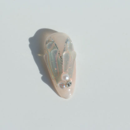 Aurora Shell Pearl Press-On Nails