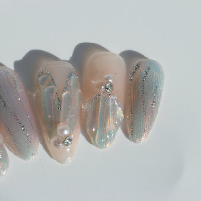 Aurora Shell Pearl Press-On Nails