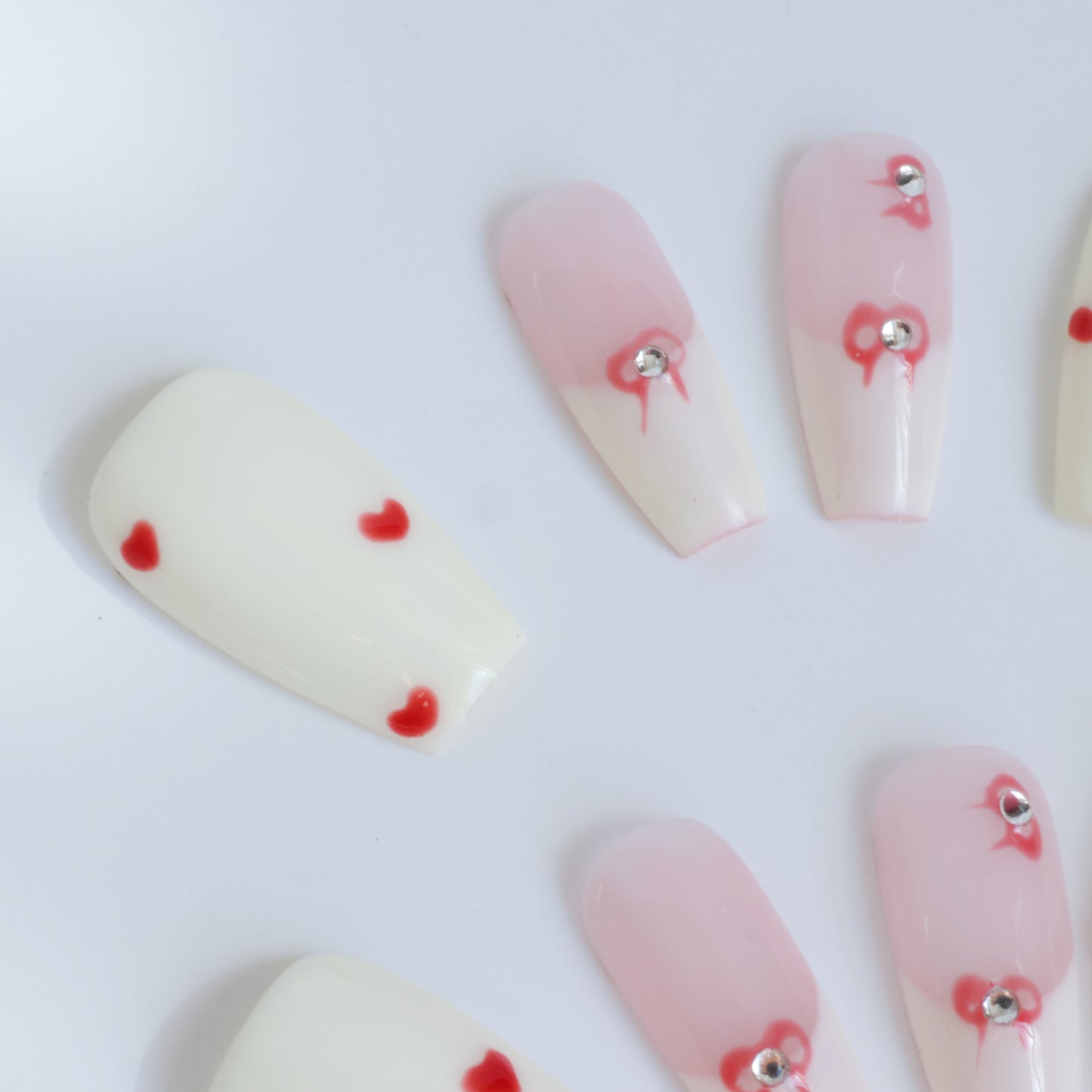 Sweet heart Whisper Press-On Nails
