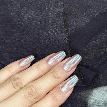 Clean Girl Iridescent Glazed Press-On Nails: The Mermaid's Kiss Set
